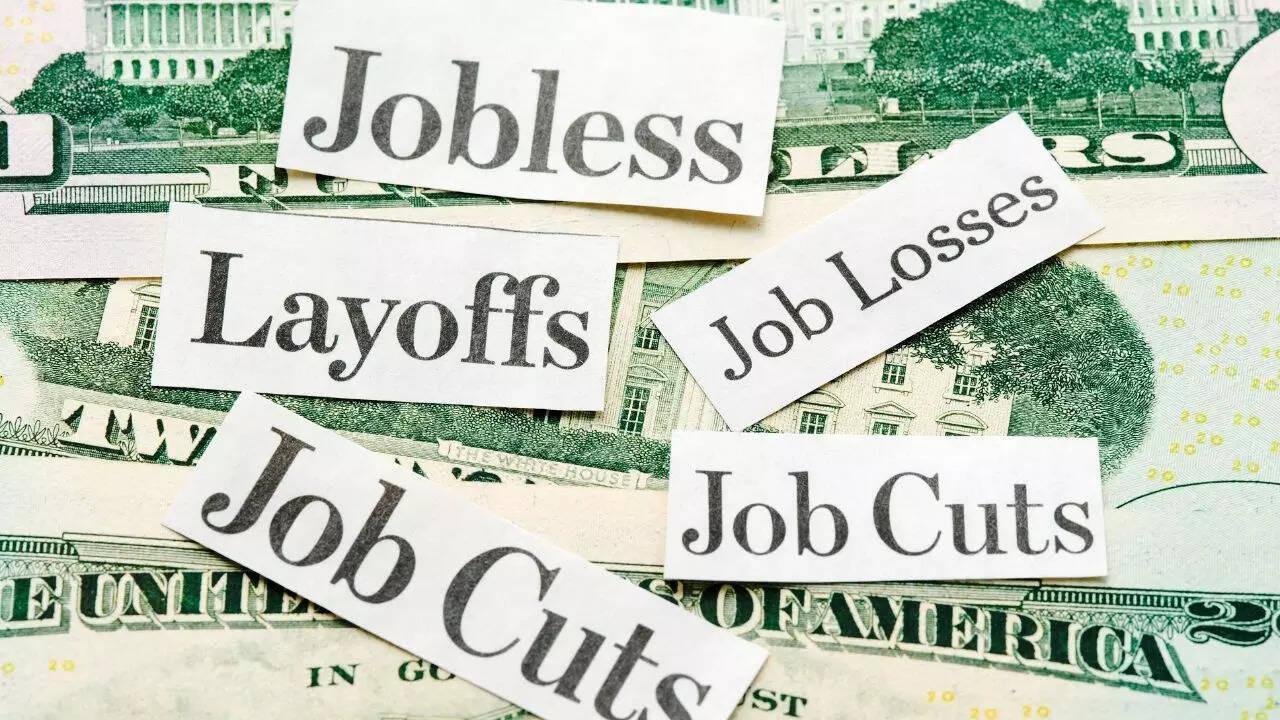 Tech Layoffs Tracker: 150,000+ Jobs Lost Across 549 Companies in 2025