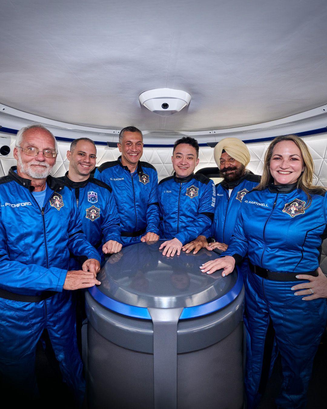 Blue Origin’s New Shepard Completes 34th Spaceflight, Carries Justin Sun and 5 Others Beyond the Kármán Line